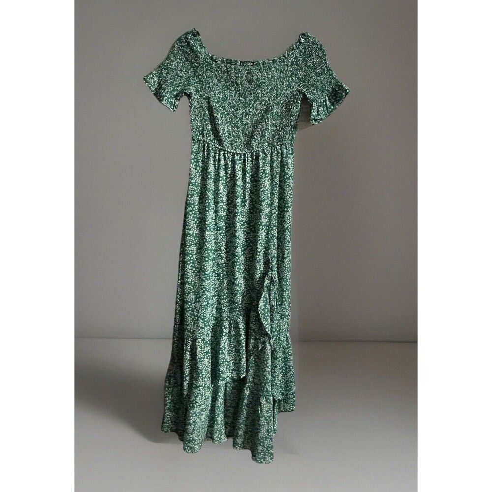 Lulus Green/White Babydoll Cottage Core Dress Size M Boho Waterfall Hem Ruffles